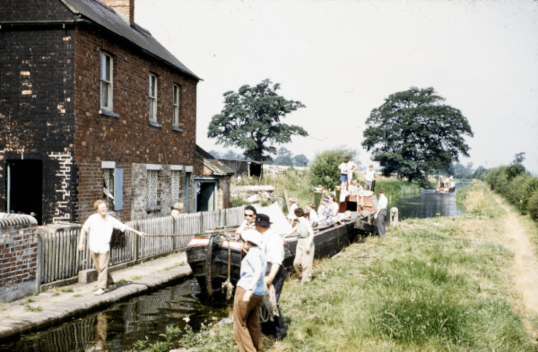 Grants Lock in the 1950s. Image supplied by National Waterways Archive, Canal and River Trust